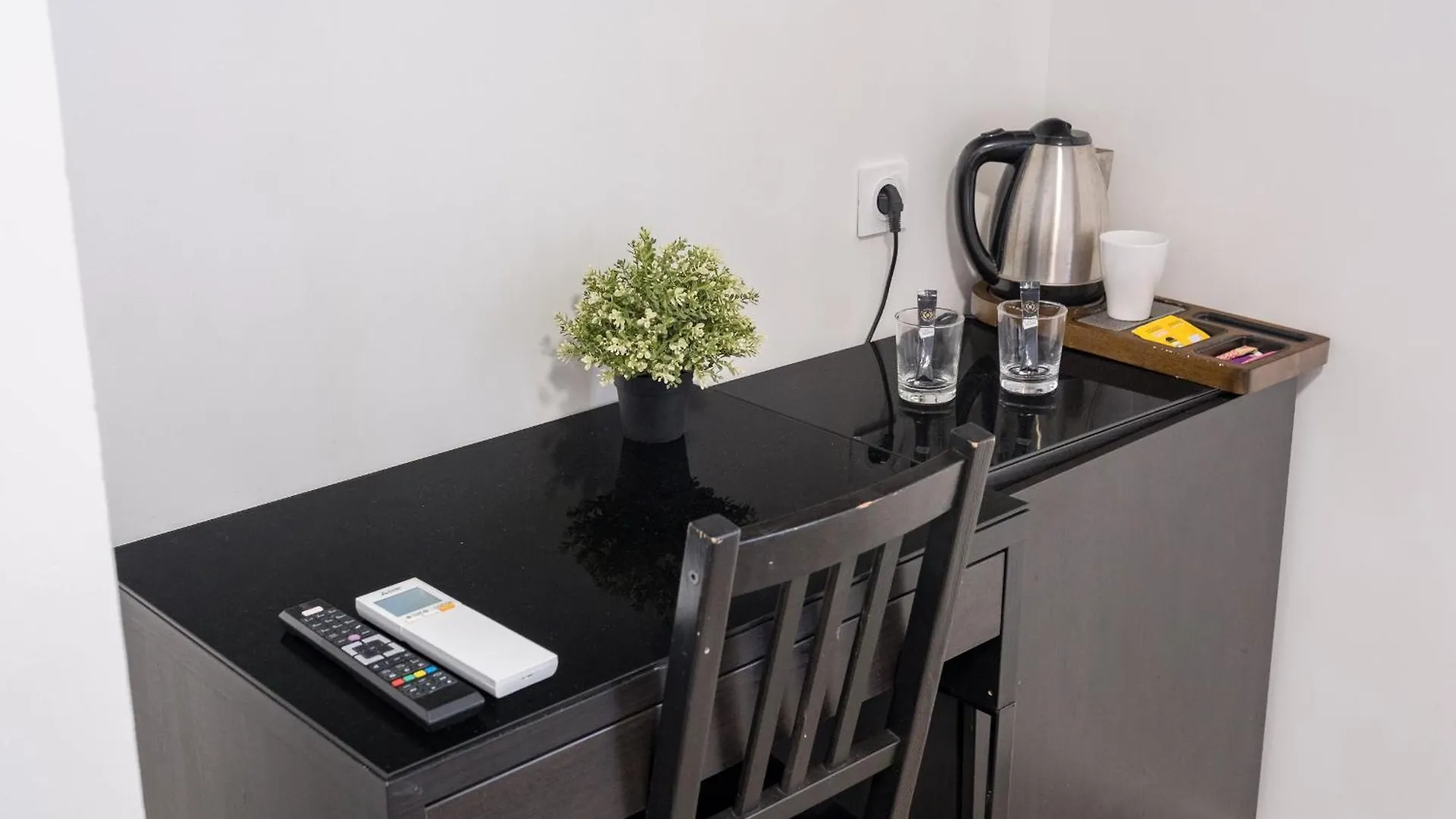Le 303 Vault - Chambre Climatisee A Jean Jaures Toulouse 0*,  France